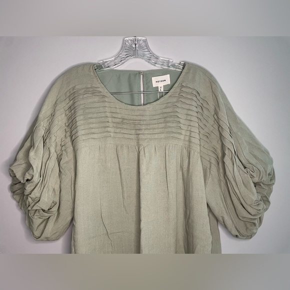 Heyson Women's NWT Sage Green Short Sleeve Blouse Pleated Shirt Puff Sleeve Top - Picture 12 of 16